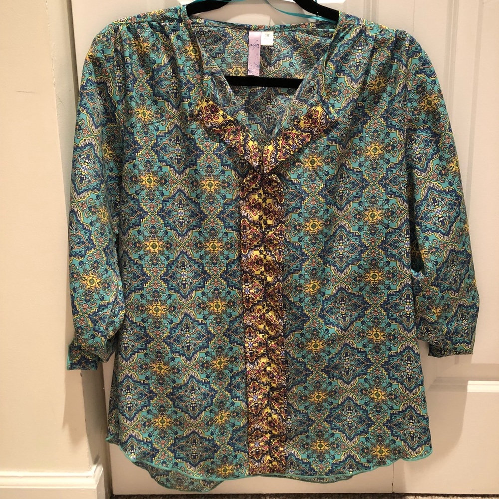 Francesca’s Turquoise Patterned Blouse